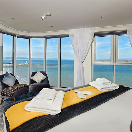 Just Stay Wales - Meridian Quay Penthouses 斯旺西 外观 照片