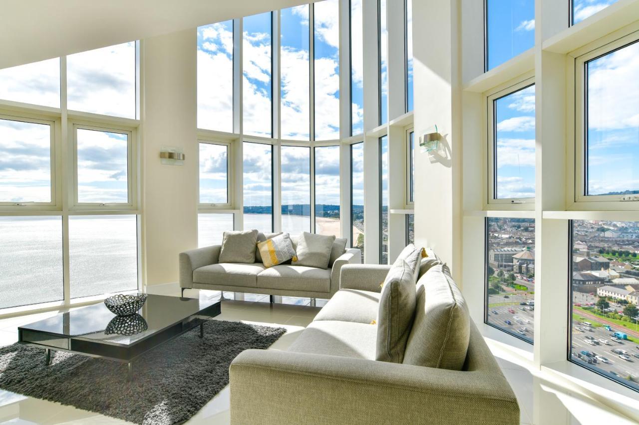 Just Stay Wales - Meridian Quay Penthouses 斯旺西 外观 照片
