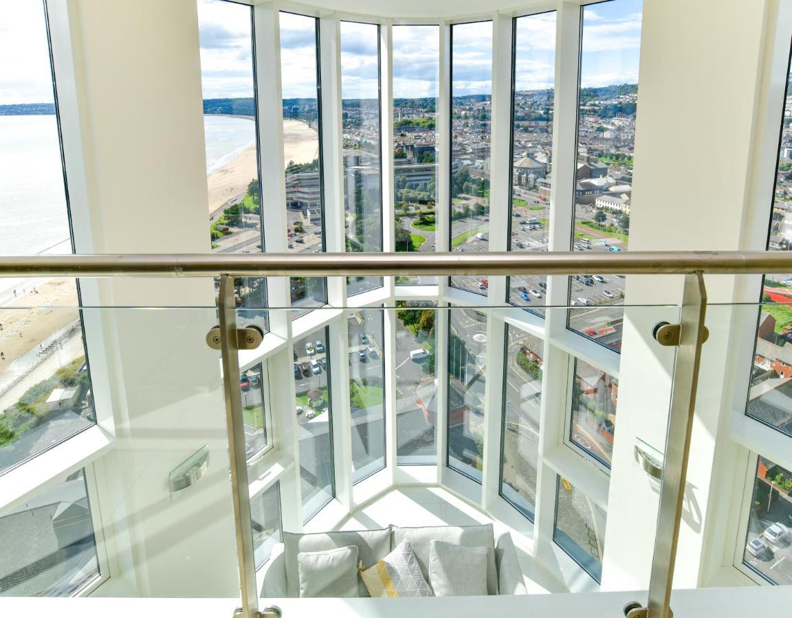 Just Stay Wales - Meridian Quay Penthouses 斯旺西 外观 照片