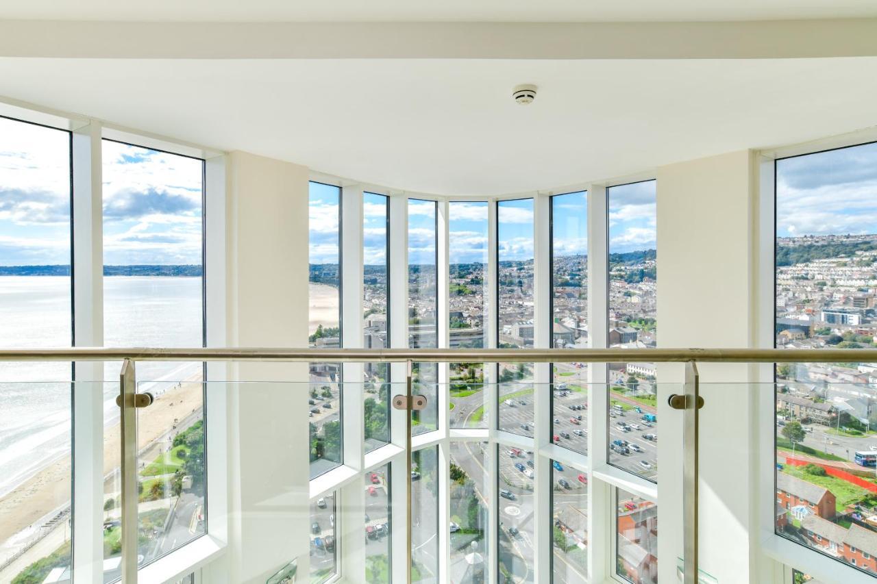 Just Stay Wales - Meridian Quay Penthouses 斯旺西 外观 照片