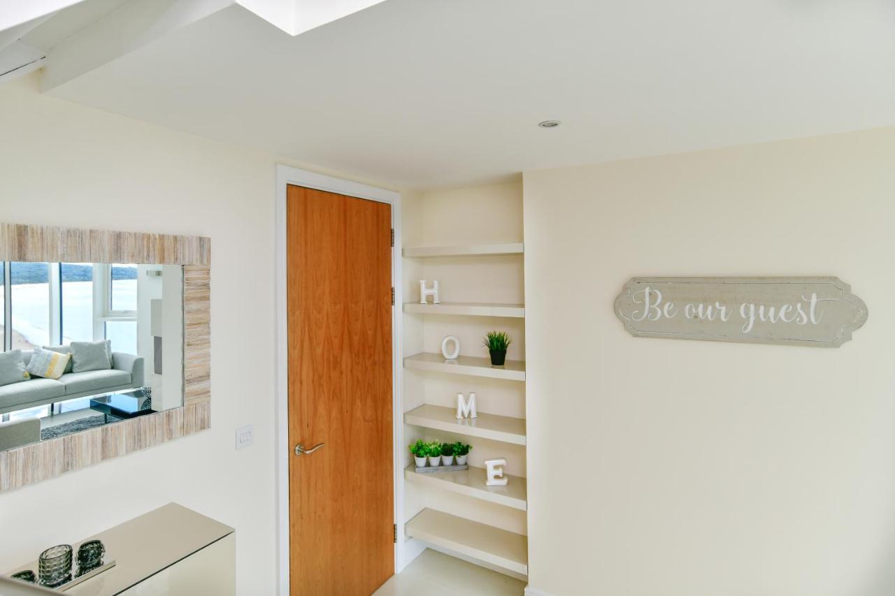 Just Stay Wales - Meridian Quay Penthouses 斯旺西 外观 照片