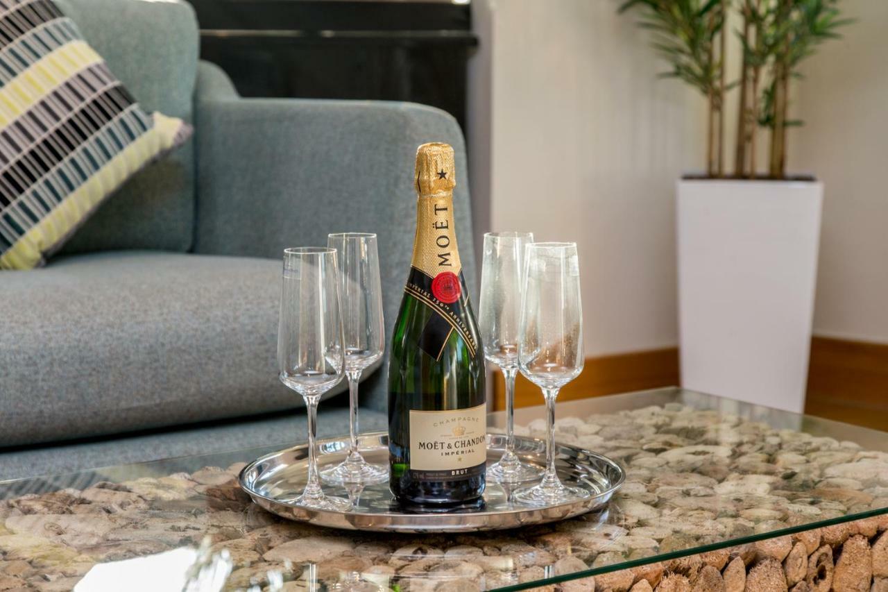 Just Stay Wales - Meridian Quay Penthouses 斯旺西 外观 照片