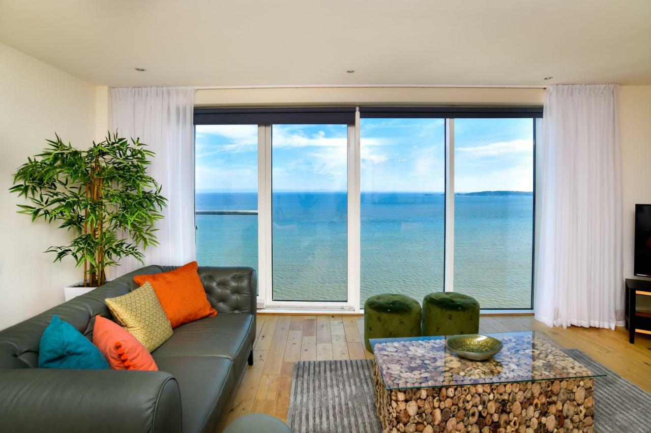 Just Stay Wales - Meridian Quay Penthouses 斯旺西 外观 照片