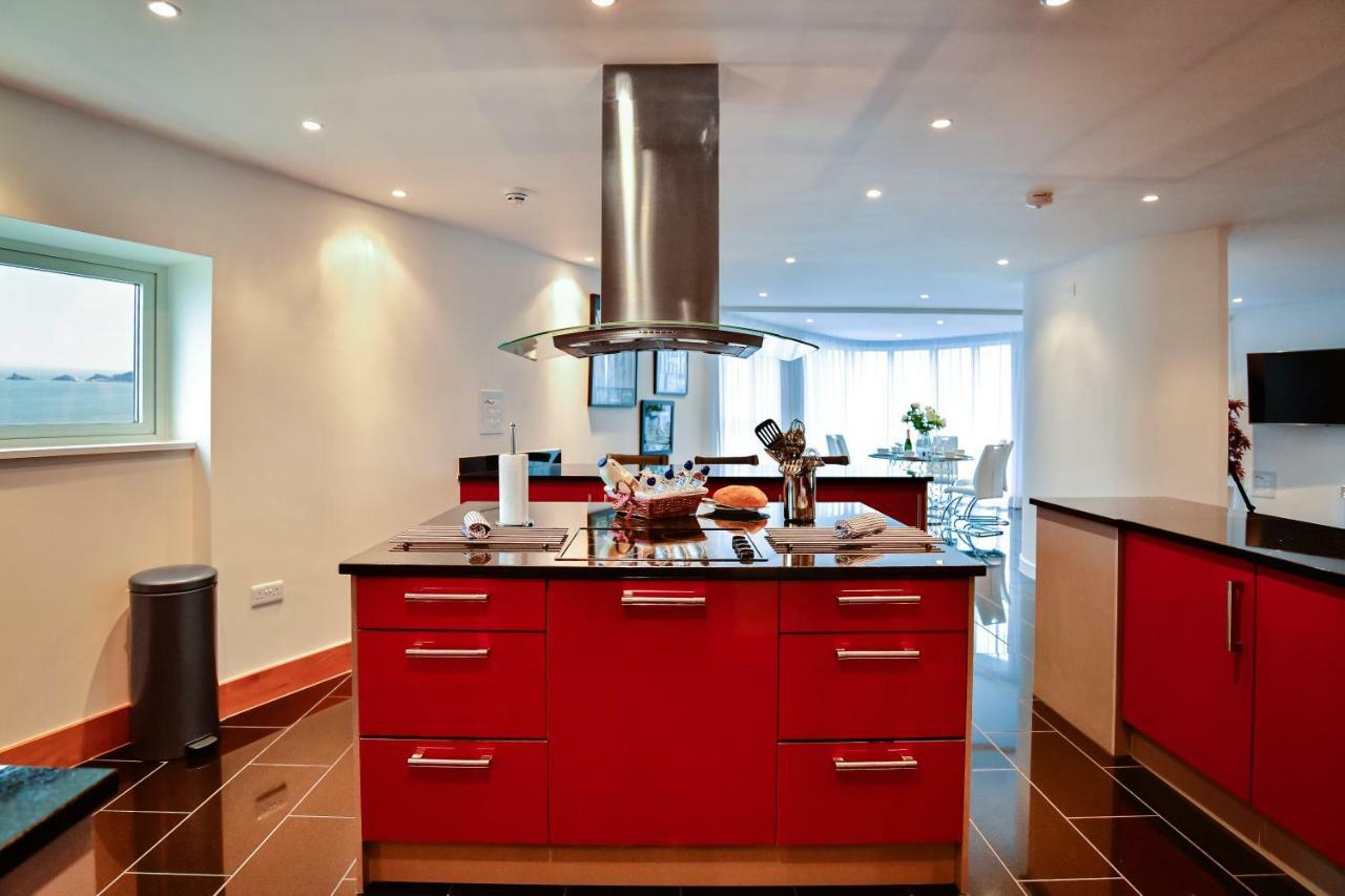 Just Stay Wales - Meridian Quay Penthouses 斯旺西 外观 照片